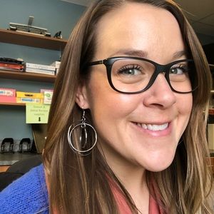 Meet your Posher, Amy